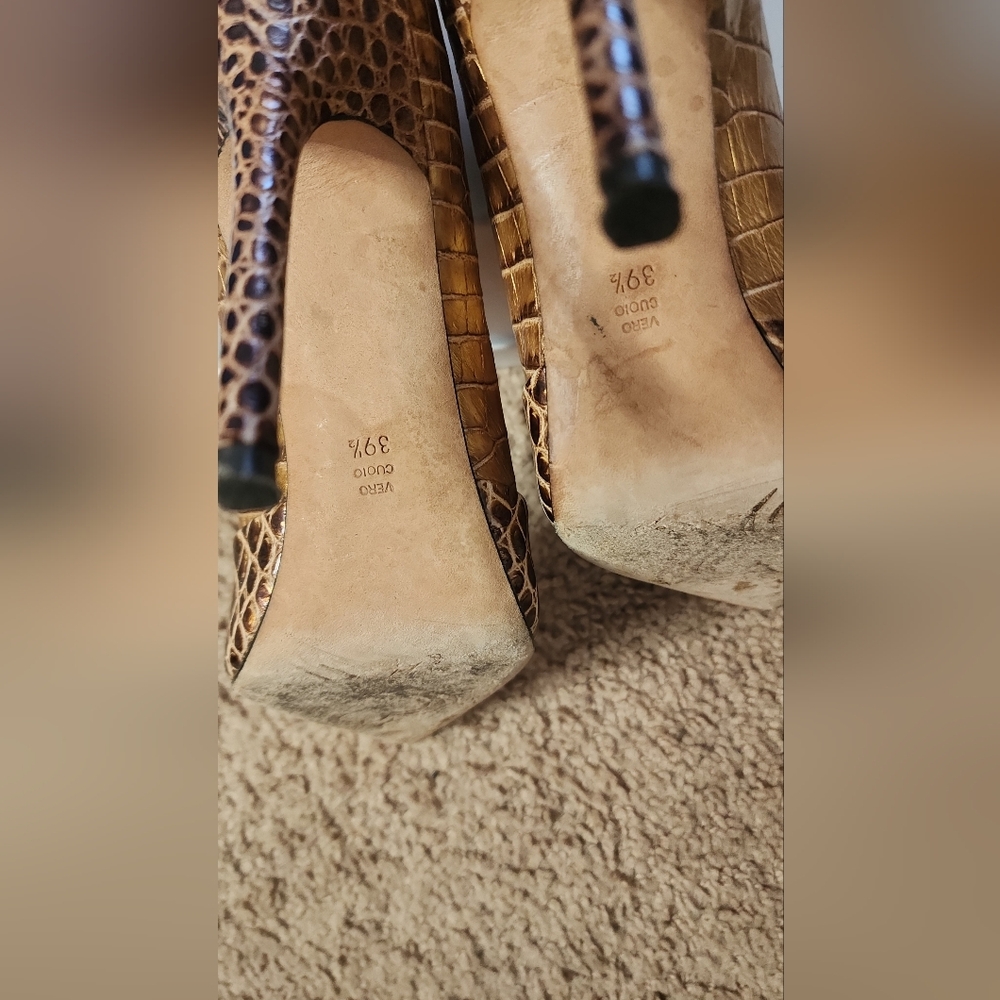 Brown Crocodile Pattern Heels - image 2